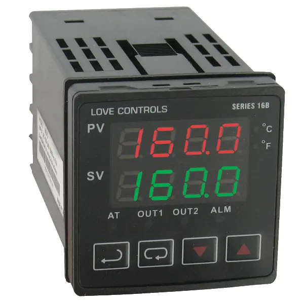 1/16 DIN temperature/process controller with pulsed voltage/pulsed voltage output and RS-485 communications.